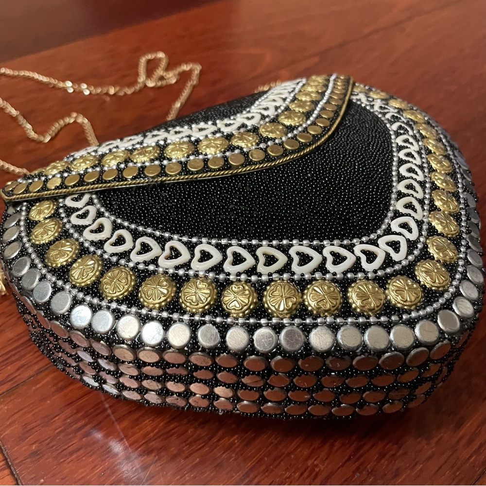 Ramla Handmade Heart Shaped Mosaic Bag Purse Clutch Black Gold Bling Bling B1 I - Picture 3 of 13